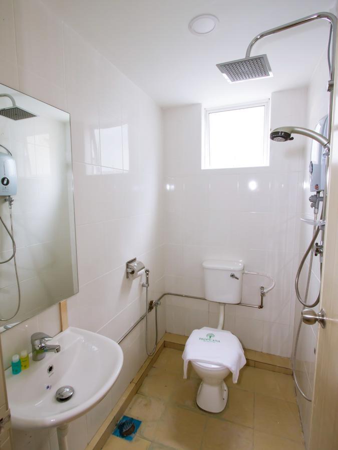 Tropicana Boutique Hotel Muar Extérieur photo